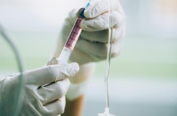 pose de perfusion à domicile 